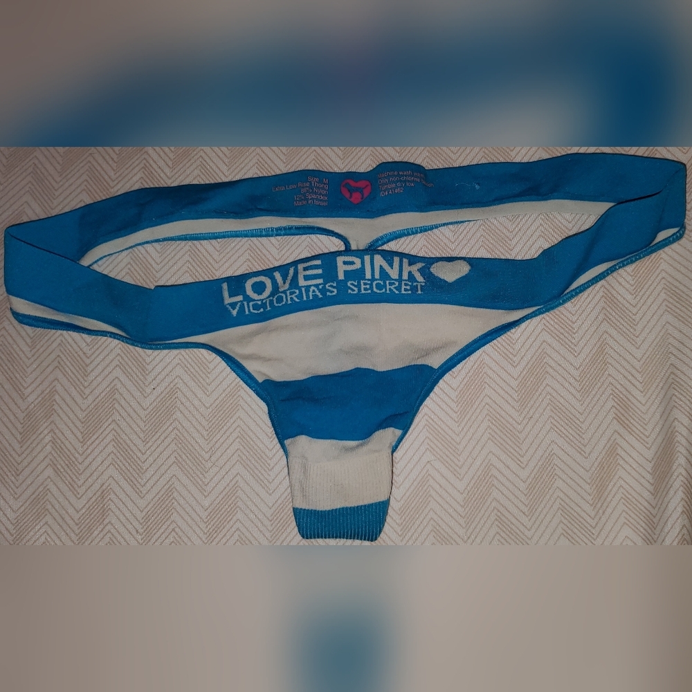 Y2k Victoria's Secret PINK Yoga Thong Panty Size M